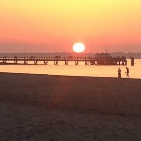 Les Pieds Dans L'eau By Interhome * Arcachon