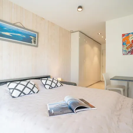 Les Pieds Dans L'eau By Interhome Apartamento *