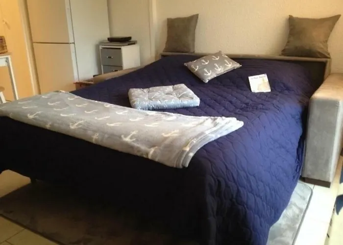 Les Pieds Dans L'eau By Interhome Apartman